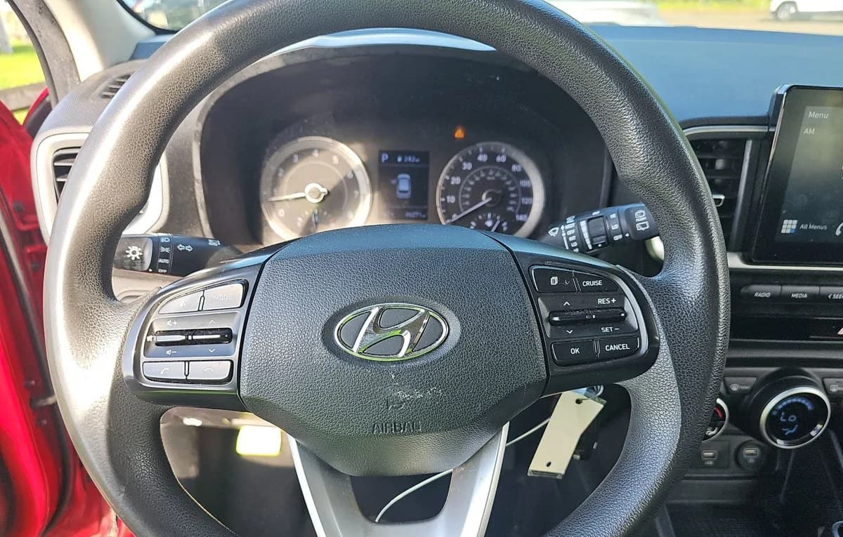 2020 HYUNDAI VENUE SEL 6