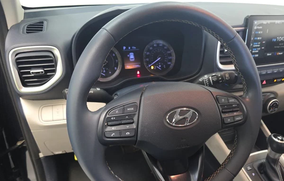 2020 HYUNDAI VENUE DENIM 7