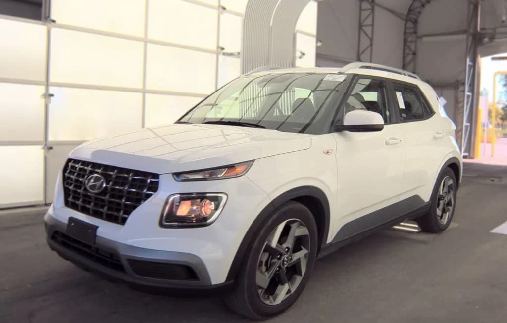 2025 HYUNDAI VENUE SEL
