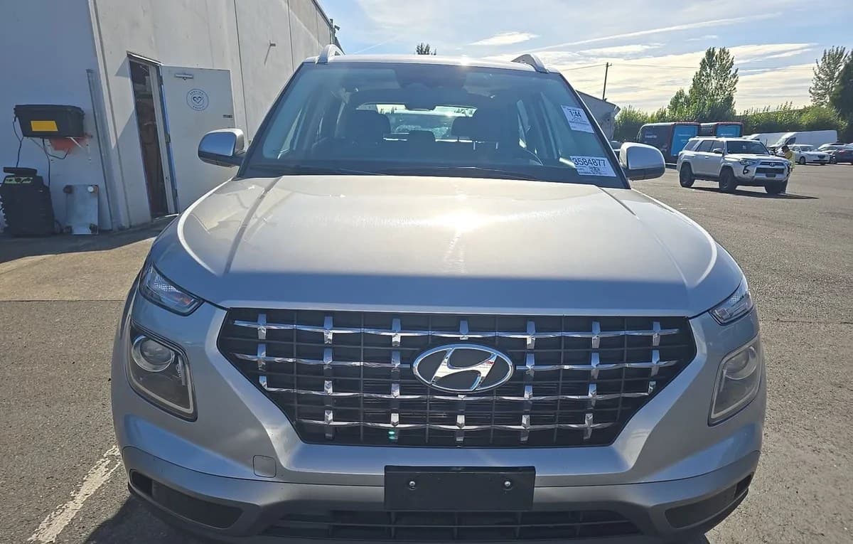 2025 HYUNDAI VENUE SEL 3