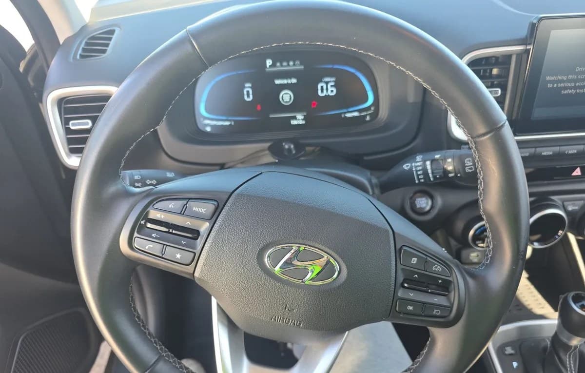 2026 HYUNDAI VENUE SEL 7