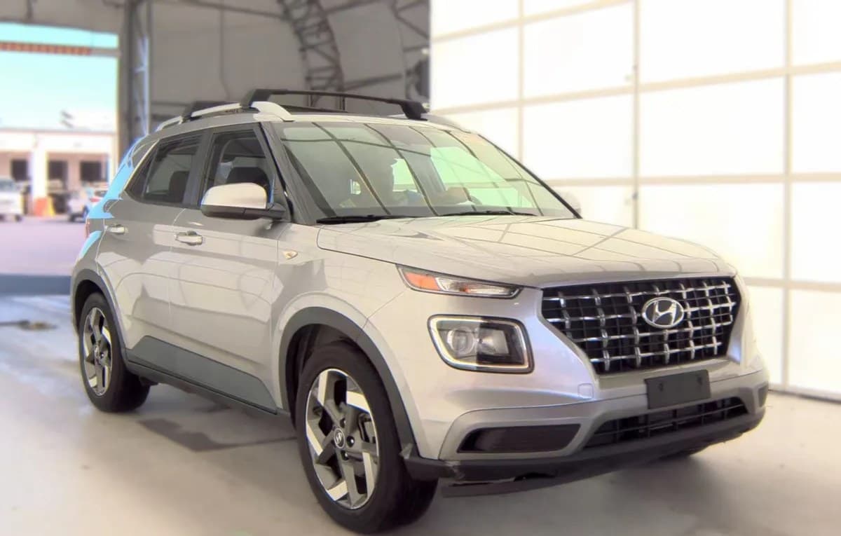 2023 HYUNDAI VENUE SEL 4