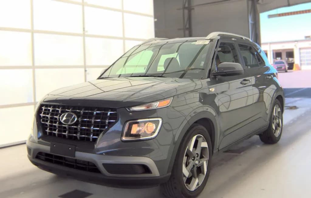 2025 HYUNDAI VENUE SEL