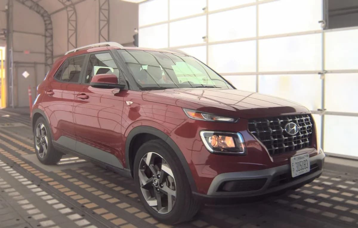 2025 HYUNDAI VENUE SEL 4