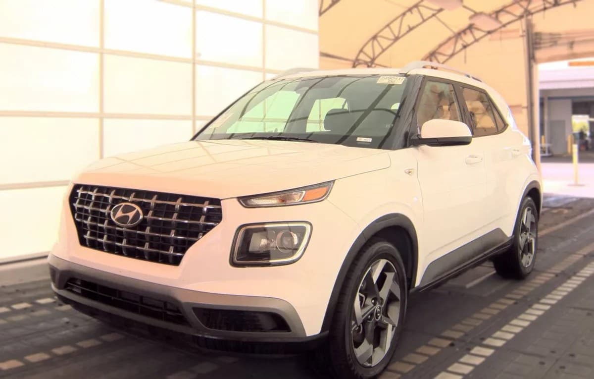 2025 HYUNDAI VENUE SEL 2
