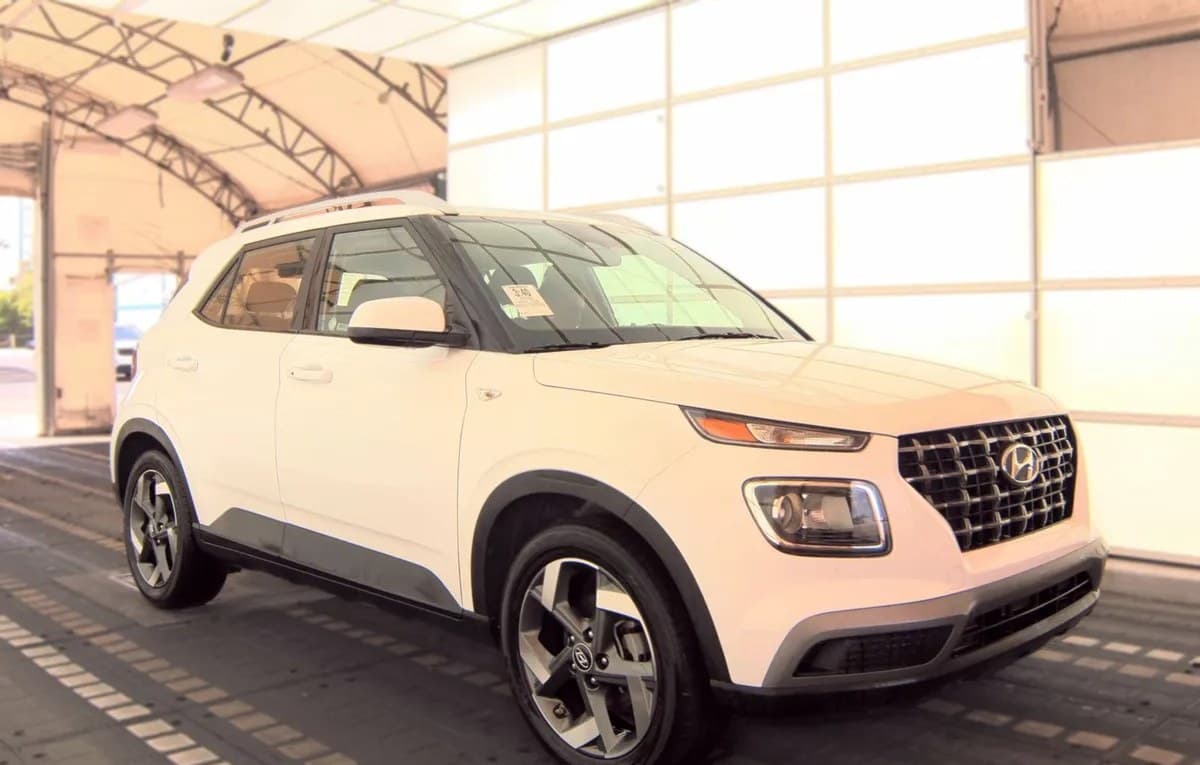 2025 HYUNDAI VENUE SEL 4
