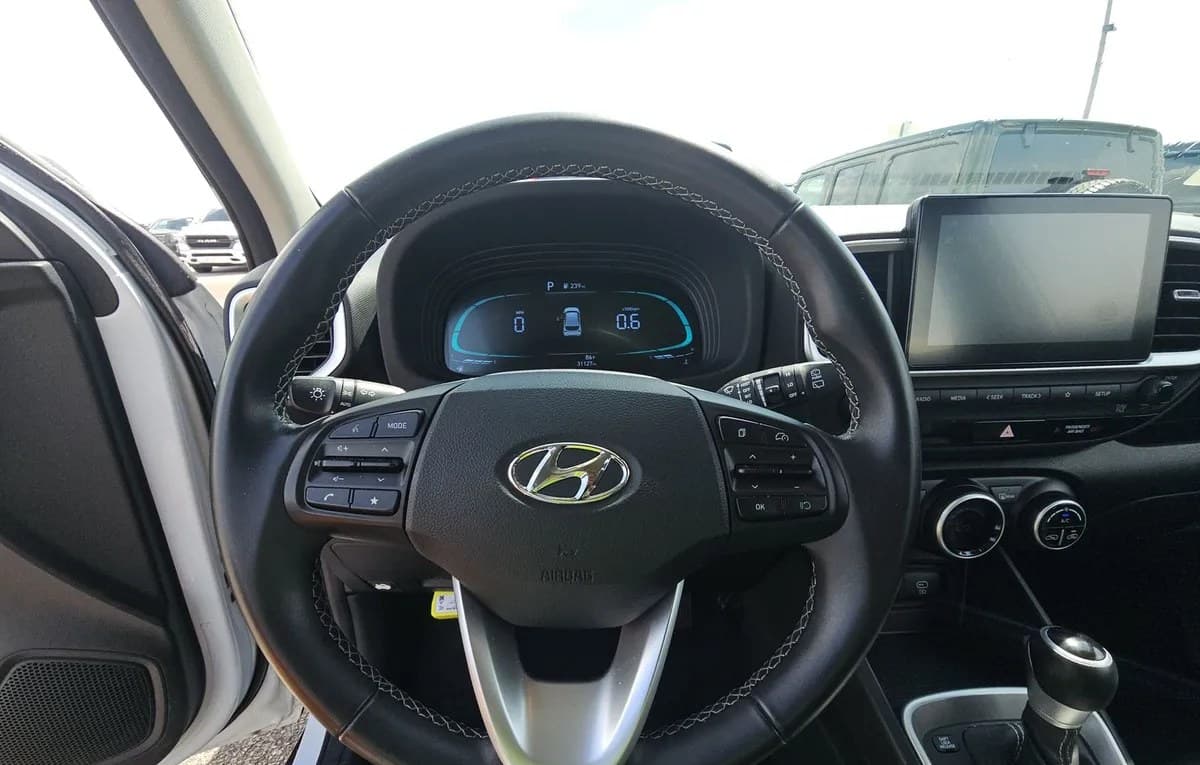 2025 HYUNDAI VENUE SEL 7