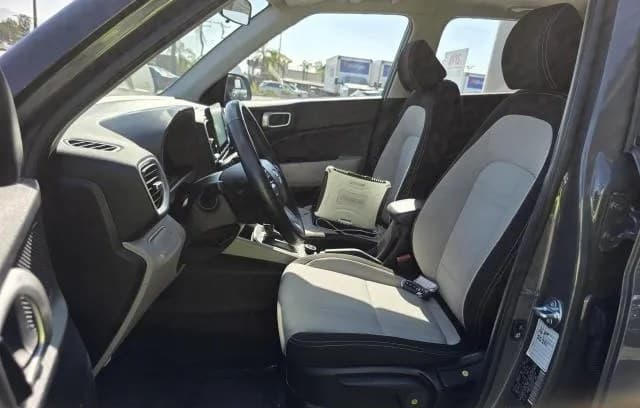 2025 HYUNDAI VENUE SEL 7