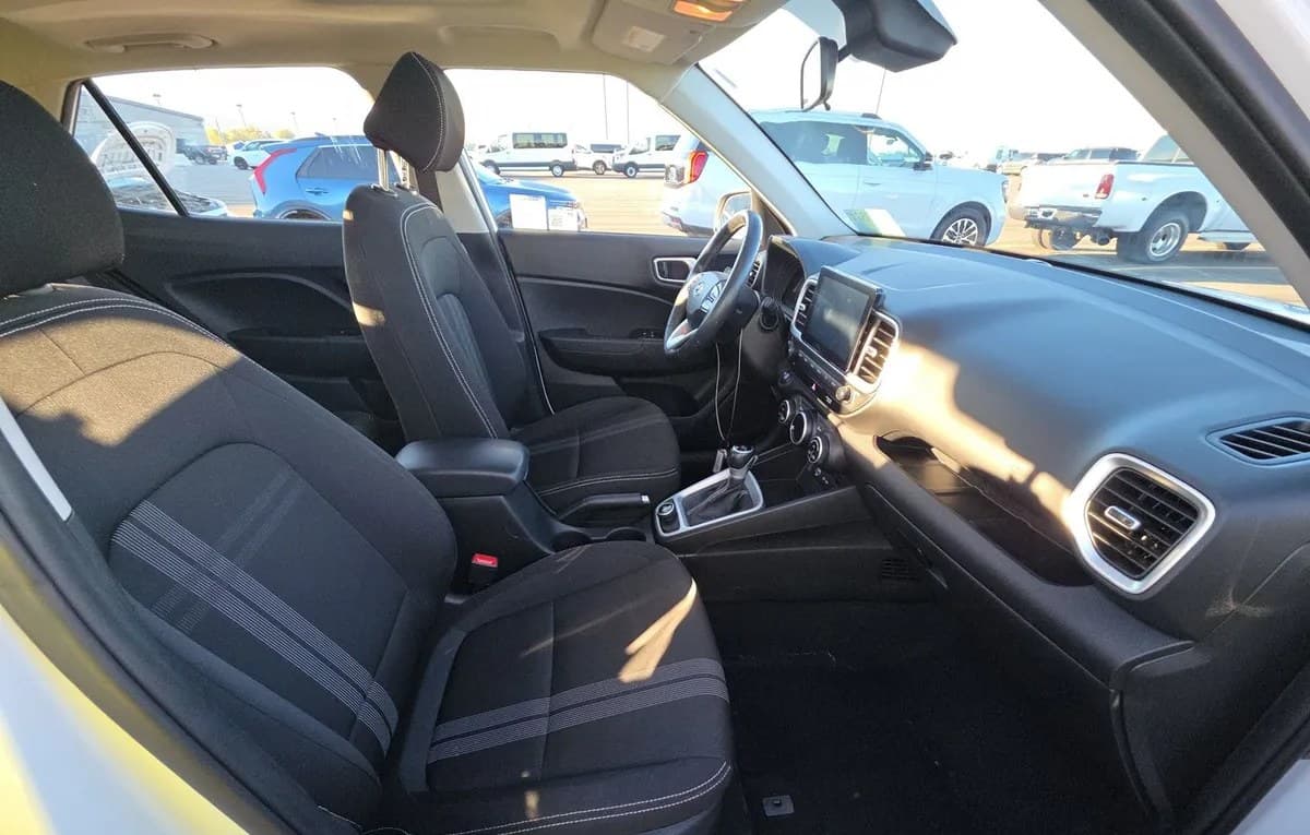 2025 HYUNDAI VENUE SEL 5