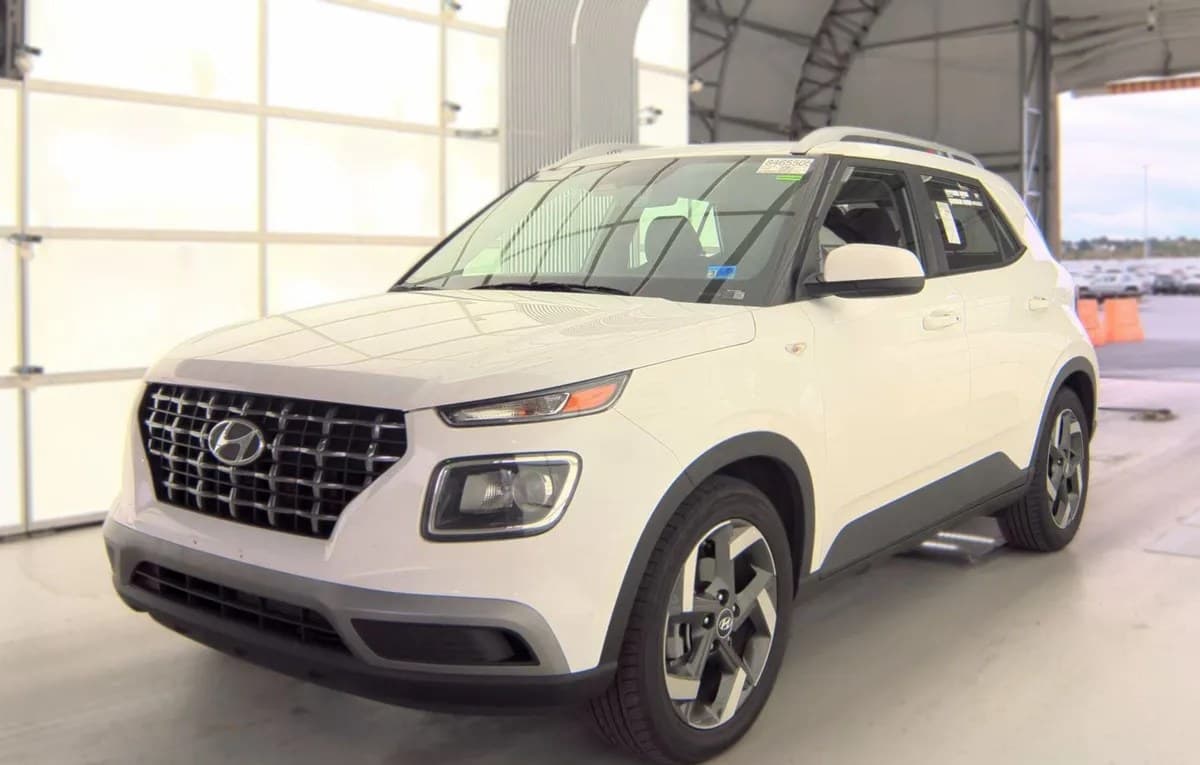 2026 HYUNDAI VENUE SEL 2