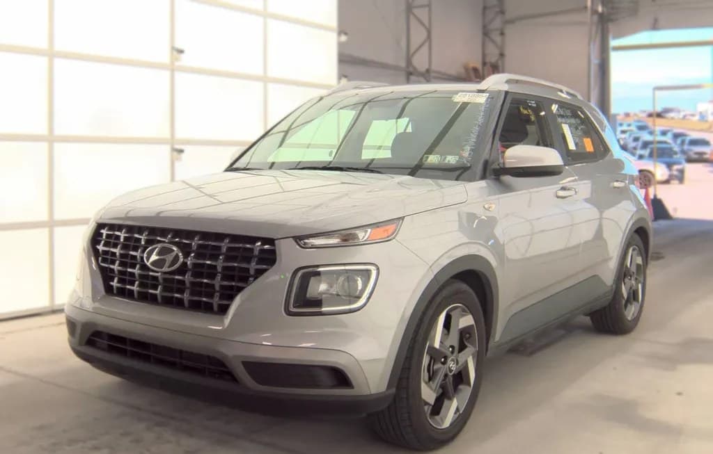 2025 HYUNDAI VENUE SEL