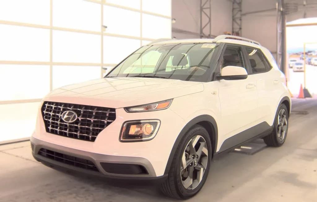 2025 HYUNDAI VENUE SEL