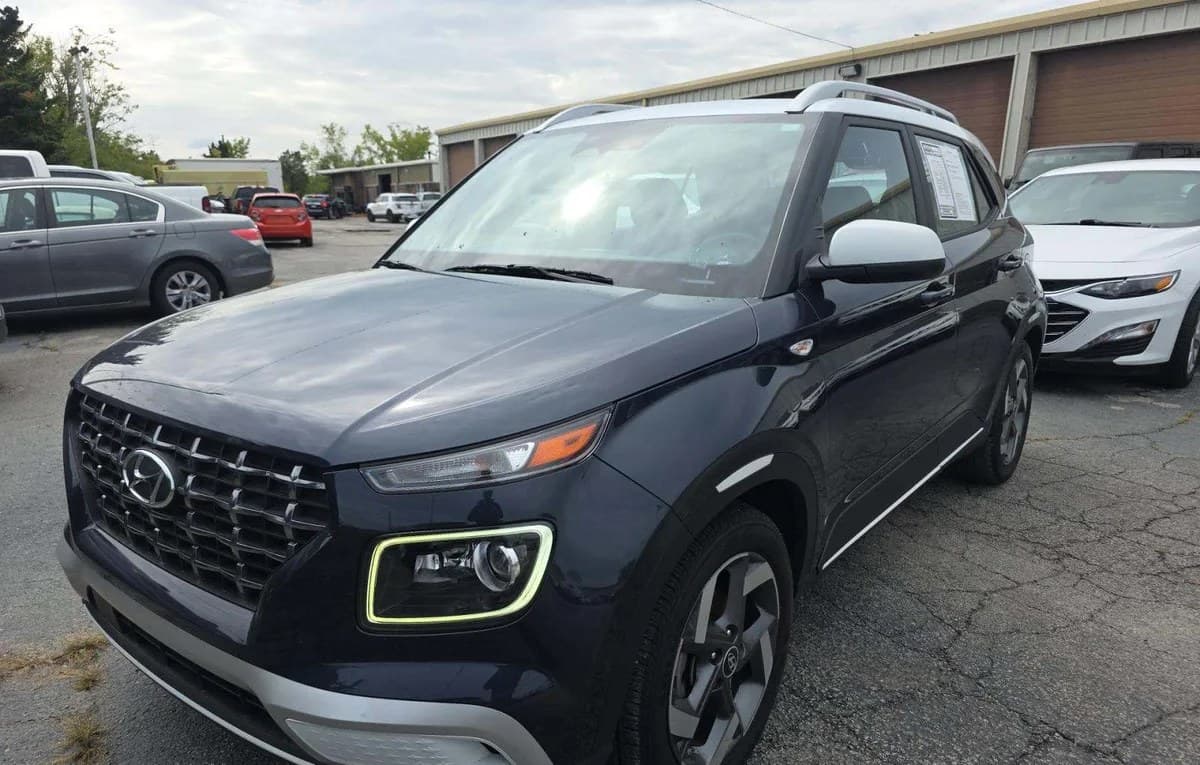 2023 HYUNDAI VENUE Limited 2