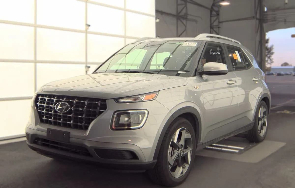 2025 HYUNDAI VENUE SEL 2