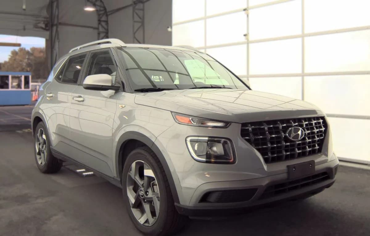 2025 HYUNDAI VENUE SEL 4