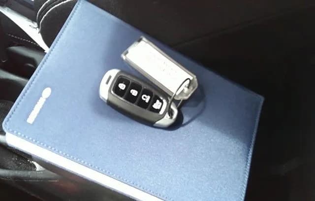 2025 HYUNDAI VENUE SEL 6