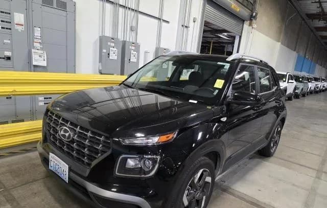 2025 HYUNDAI VENUE SEL