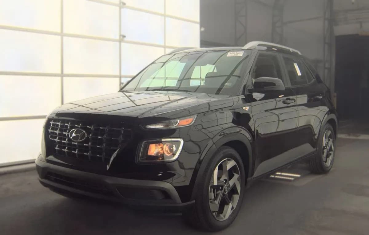 2026 HYUNDAI VENUE SEL 2
