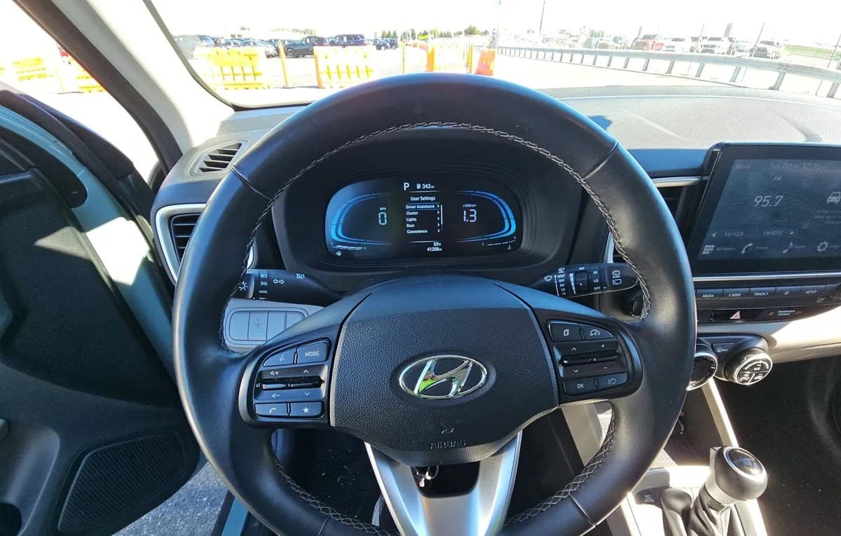 2025 HYUNDAI VENUE SEL 7