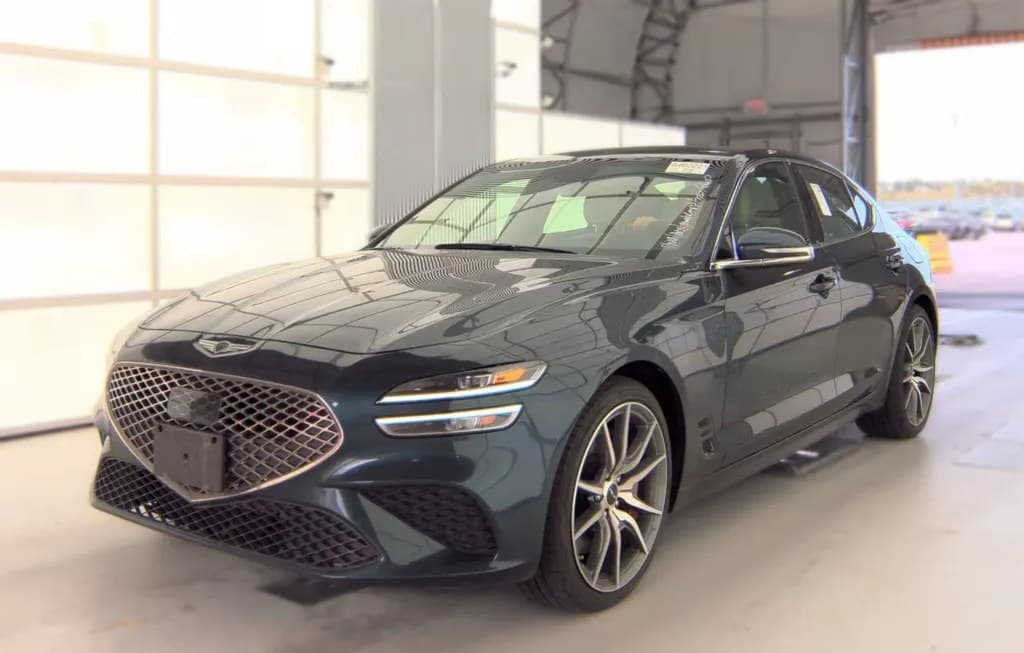 2025 GENESIS G70 2.5T