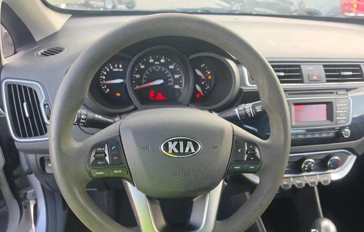2017 KIA RIO LX 6