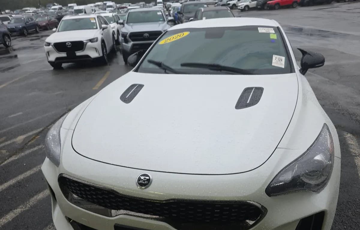 2020 KIA STINGER GT-Line 3