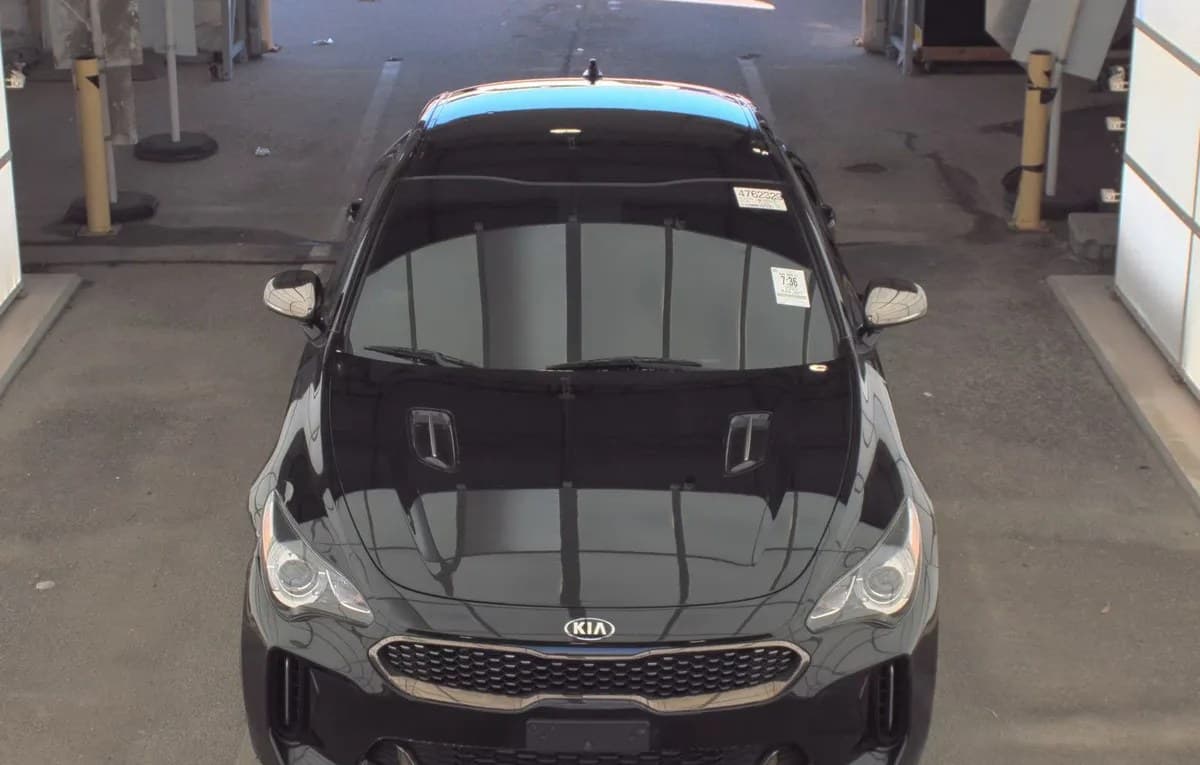 2020 KIA STINGER GT-Line 3