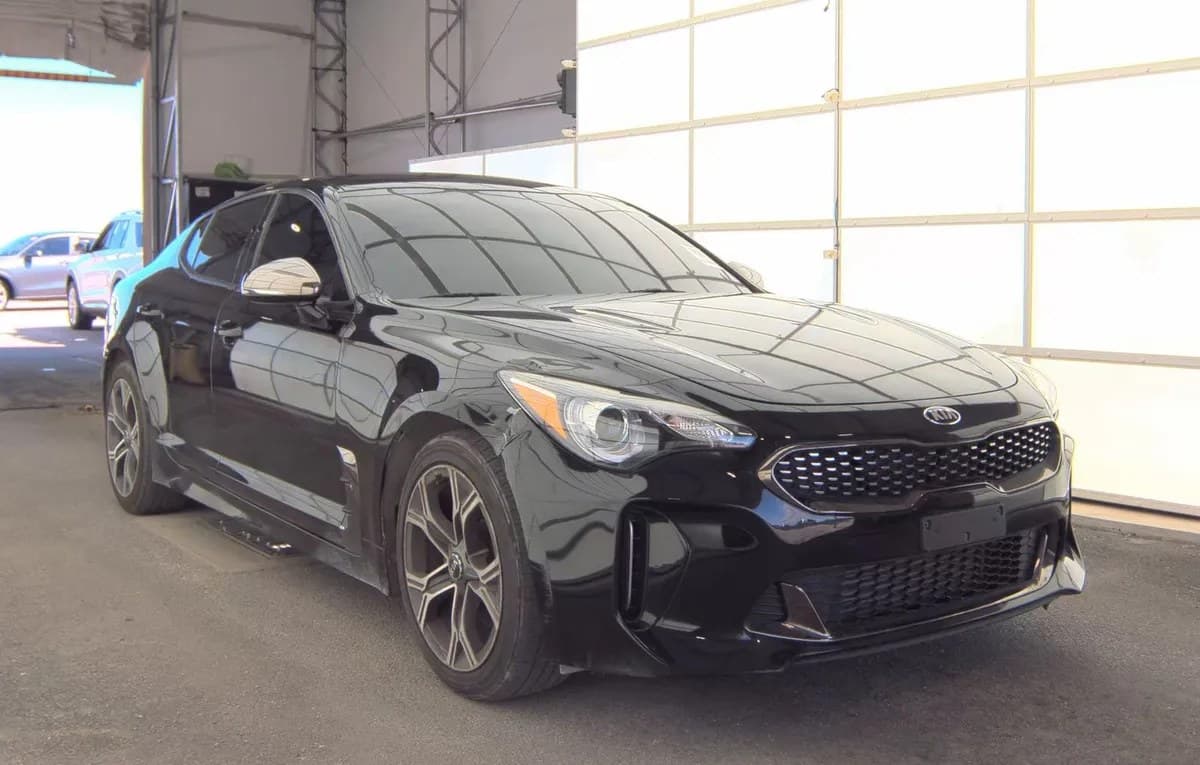 2020 KIA STINGER GT-Line 4