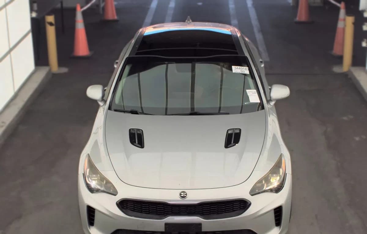 2018 KIA STINGER PREMIUM 3