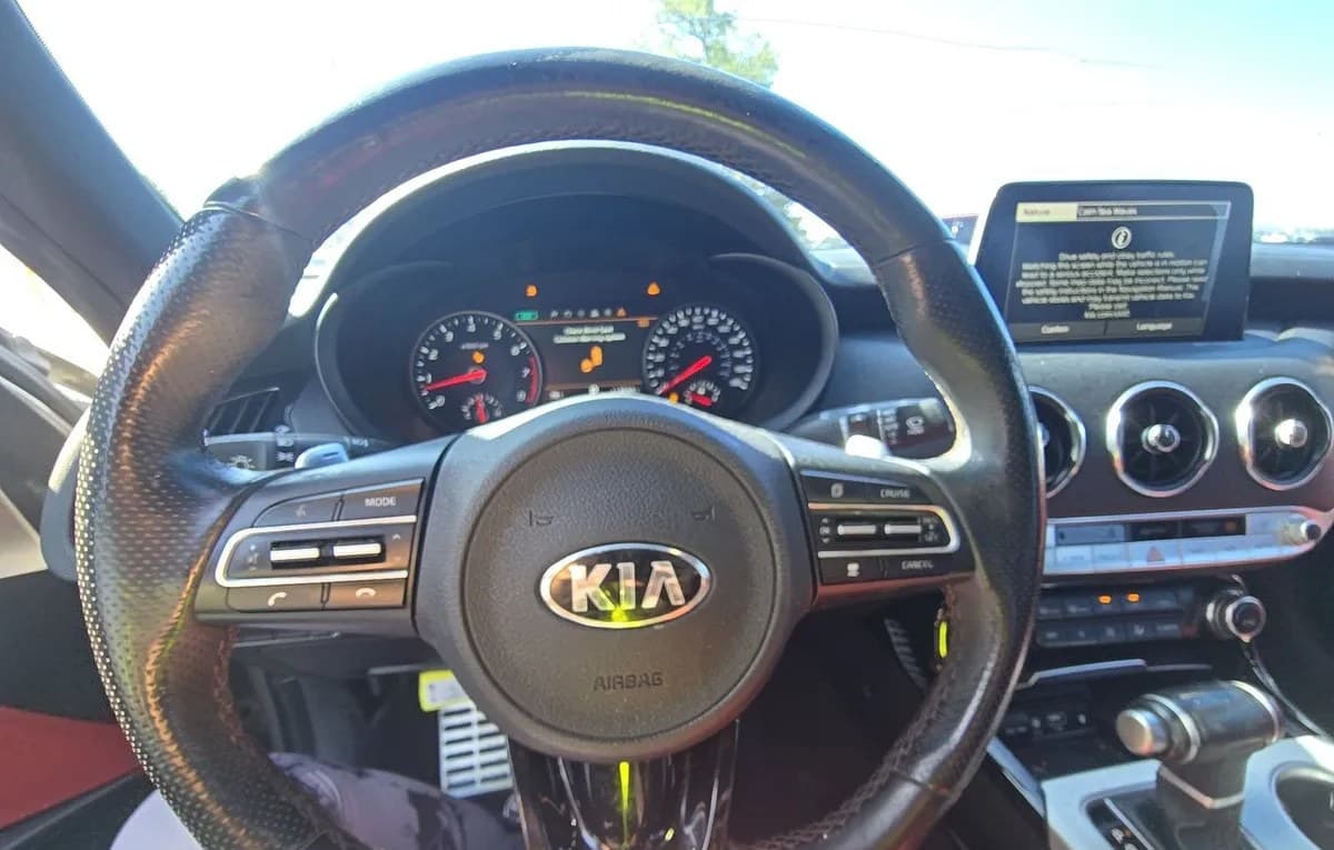 2020 KIA STINGER GT1 7