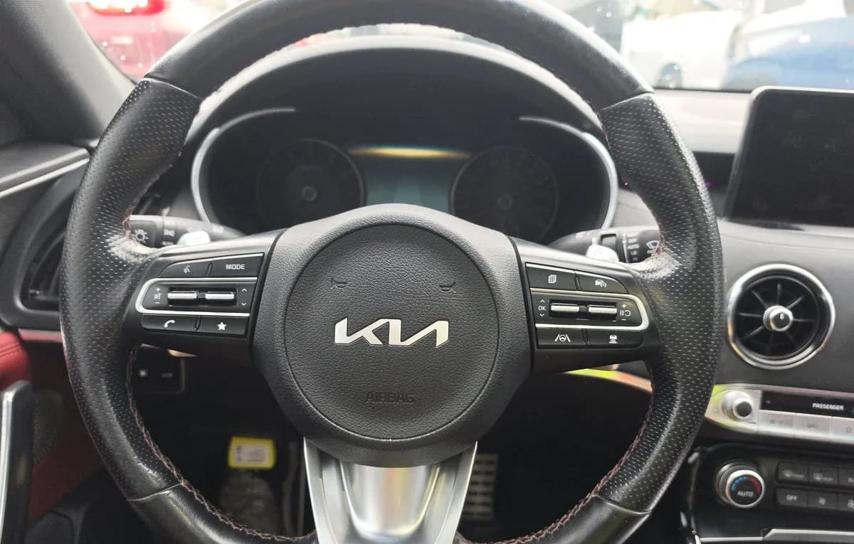 2023 KIA STINGER GT2 7