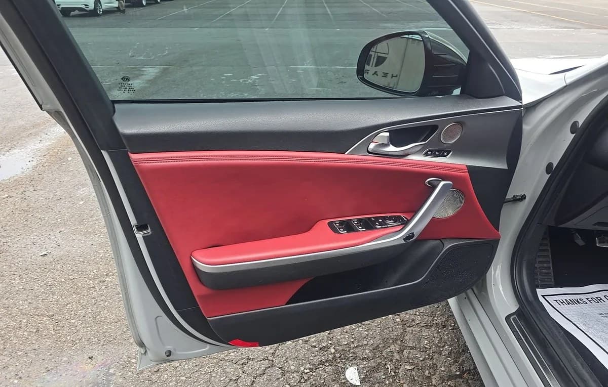 2021 KIA STINGER GT2 6