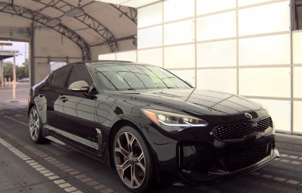 2018 KIA STINGER GT2 4
