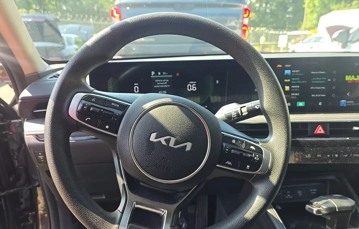 2025 KIA K5 LXS 7