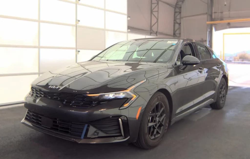 2026 KIA K5 LXS 1