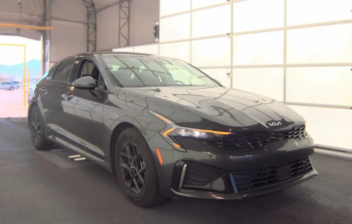 2026 KIA K5 LXS 4