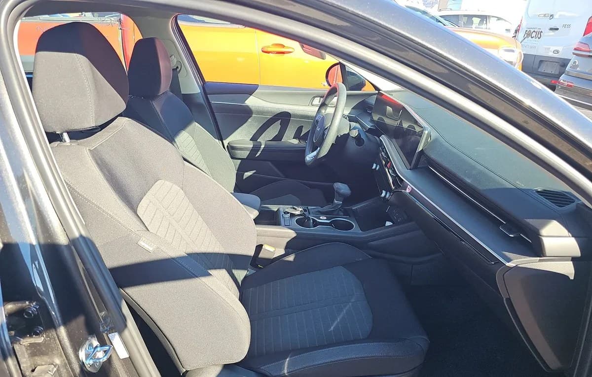 2026 KIA K5 LXS 5