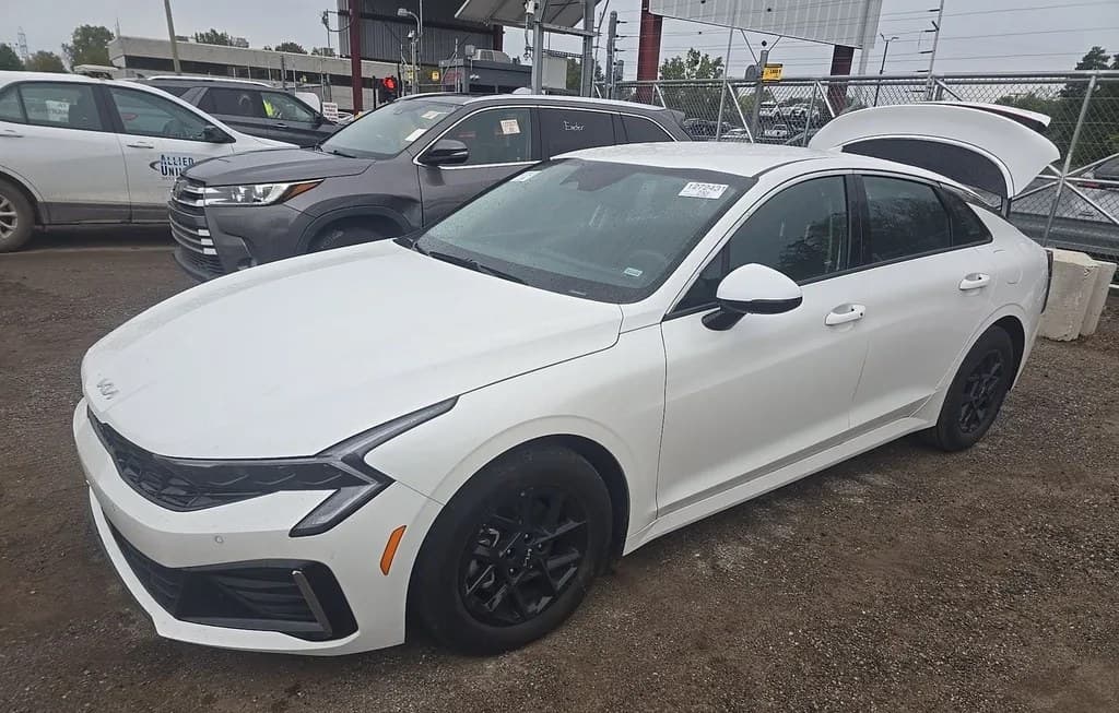 2026 KIA K5 LXS