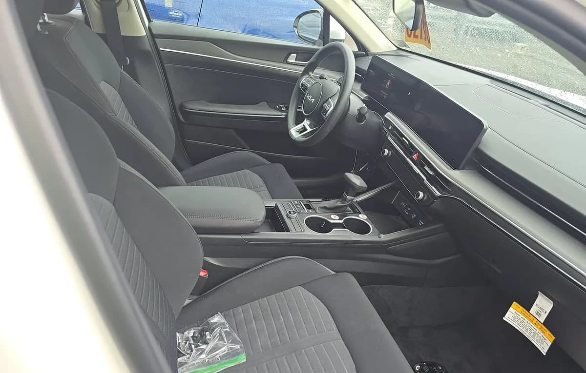 2026 KIA K5 LXS 5