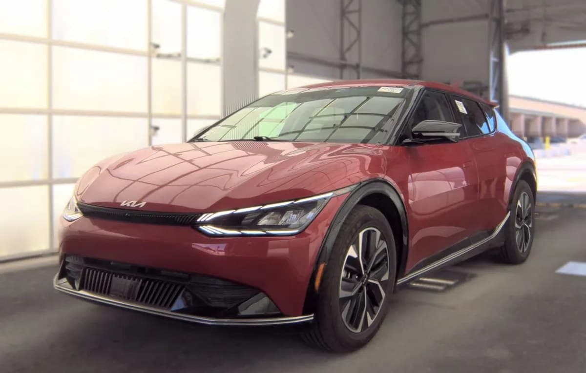 2024 KIA EV6 Wind 2