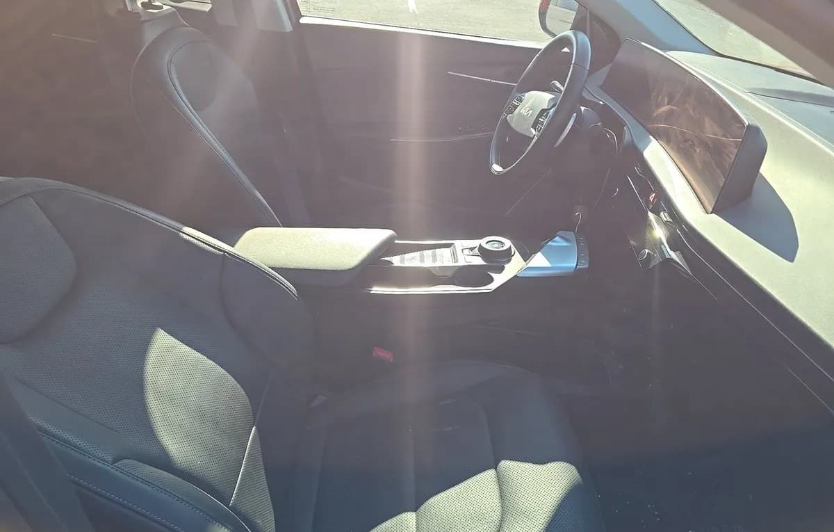 2024 KIA EV6 Wind 5