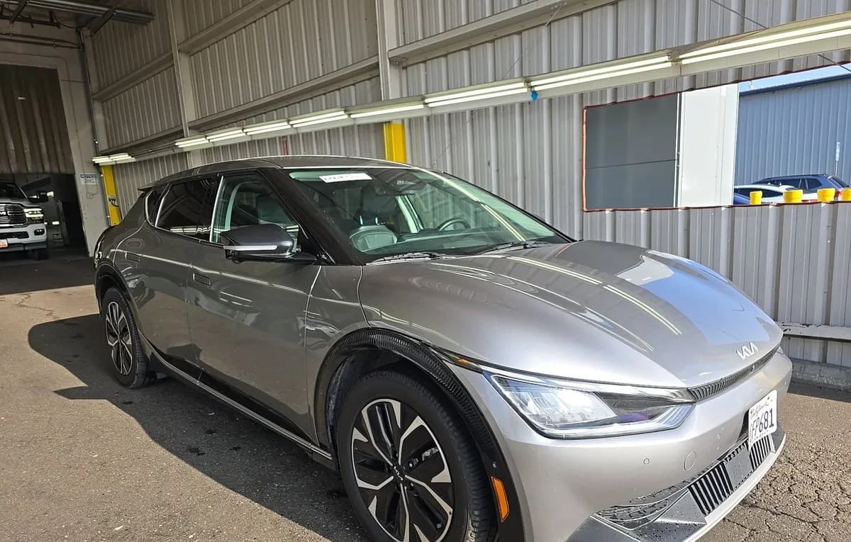 2023 KIA EV6 Wind 4