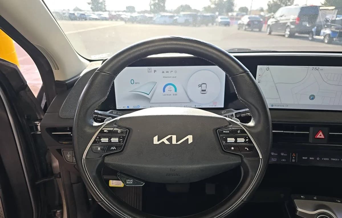 2023 KIA EV6 Wind 7