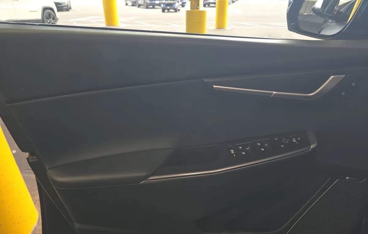 2023 KIA EV6 Wind 6