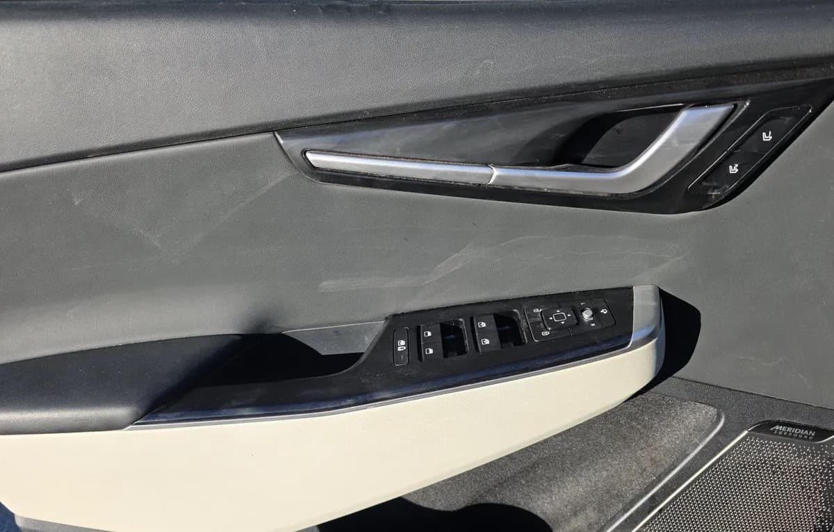 2023 KIA EV6 GT-LINE 6