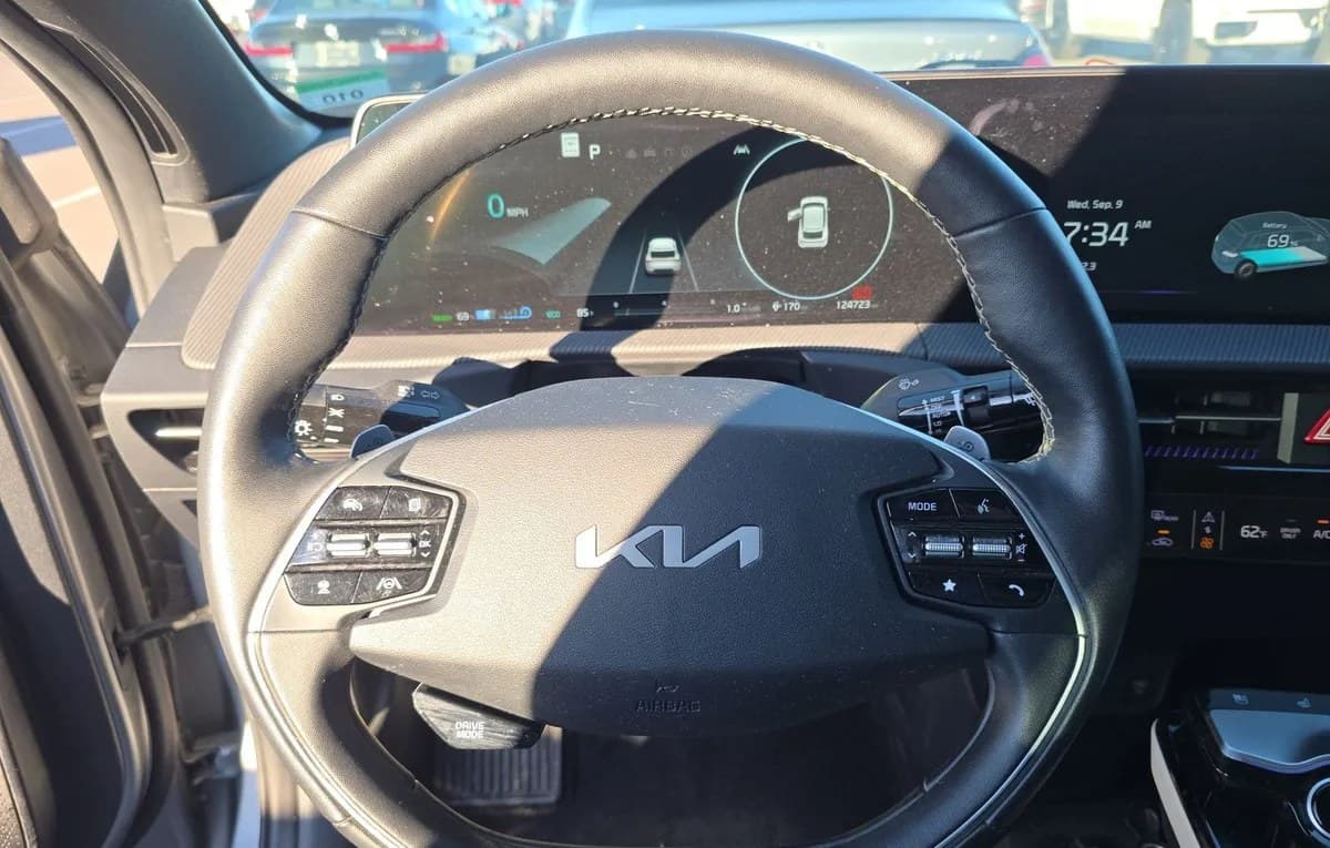 2023 KIA EV6 GT-LINE 7