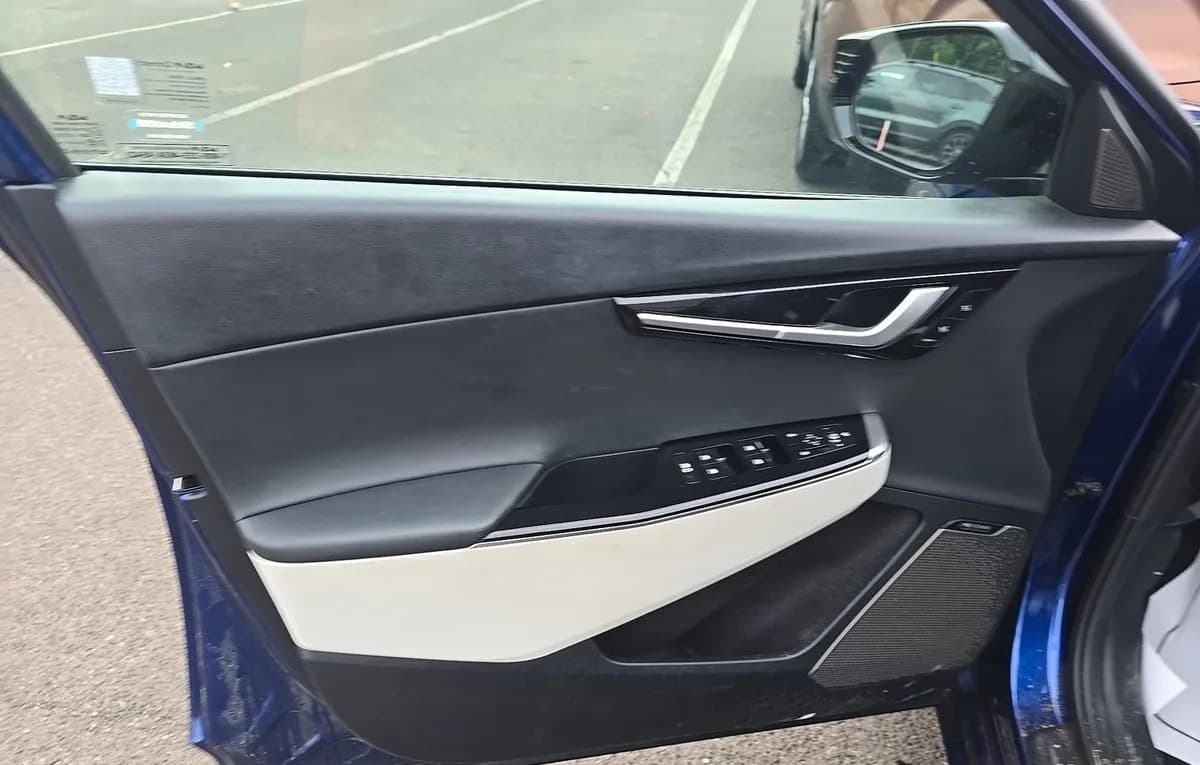 2023 KIA EV6 GT-Line 6