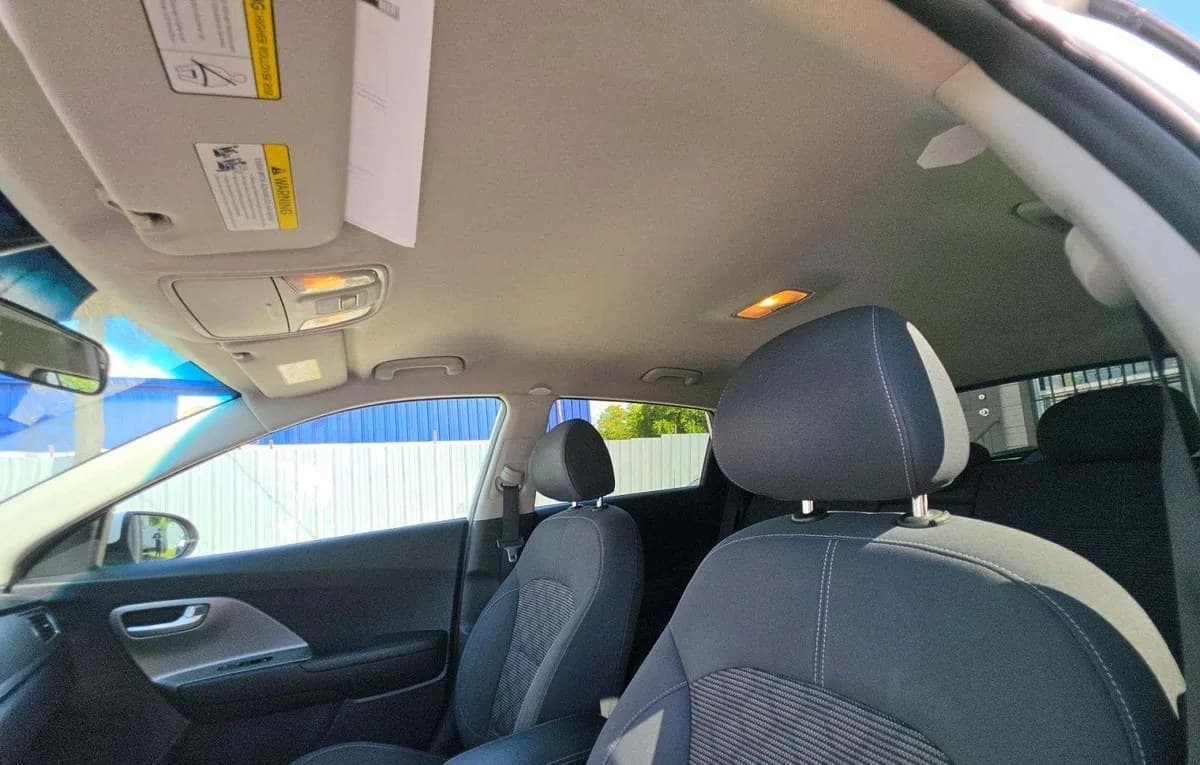 2019 KIA NIRO LX 5