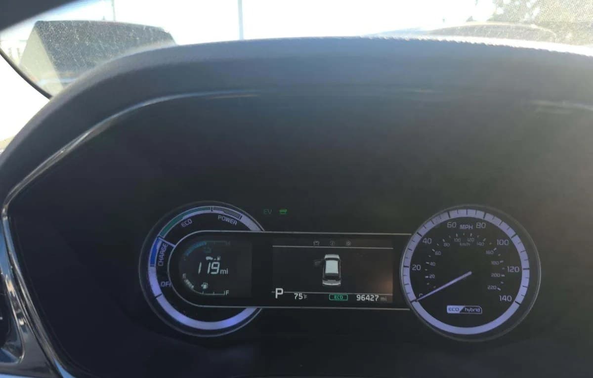 2020 KIA NIRO LX 6