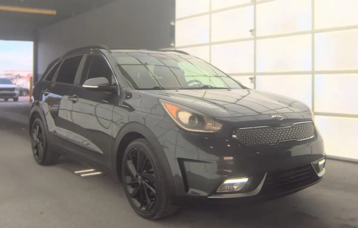 2018 KIA NIRO EX 4